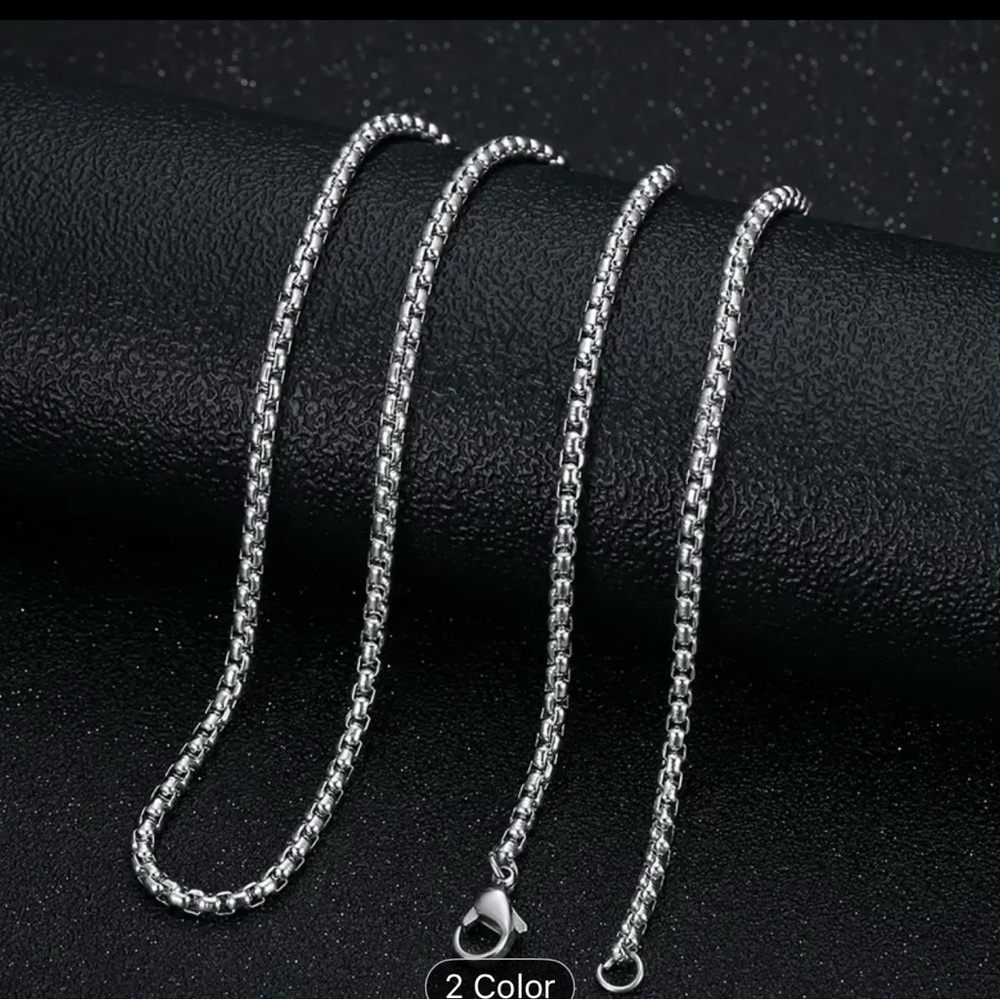 Gold or Silver Basketball Hoop Pendant - Picture 12 of 16